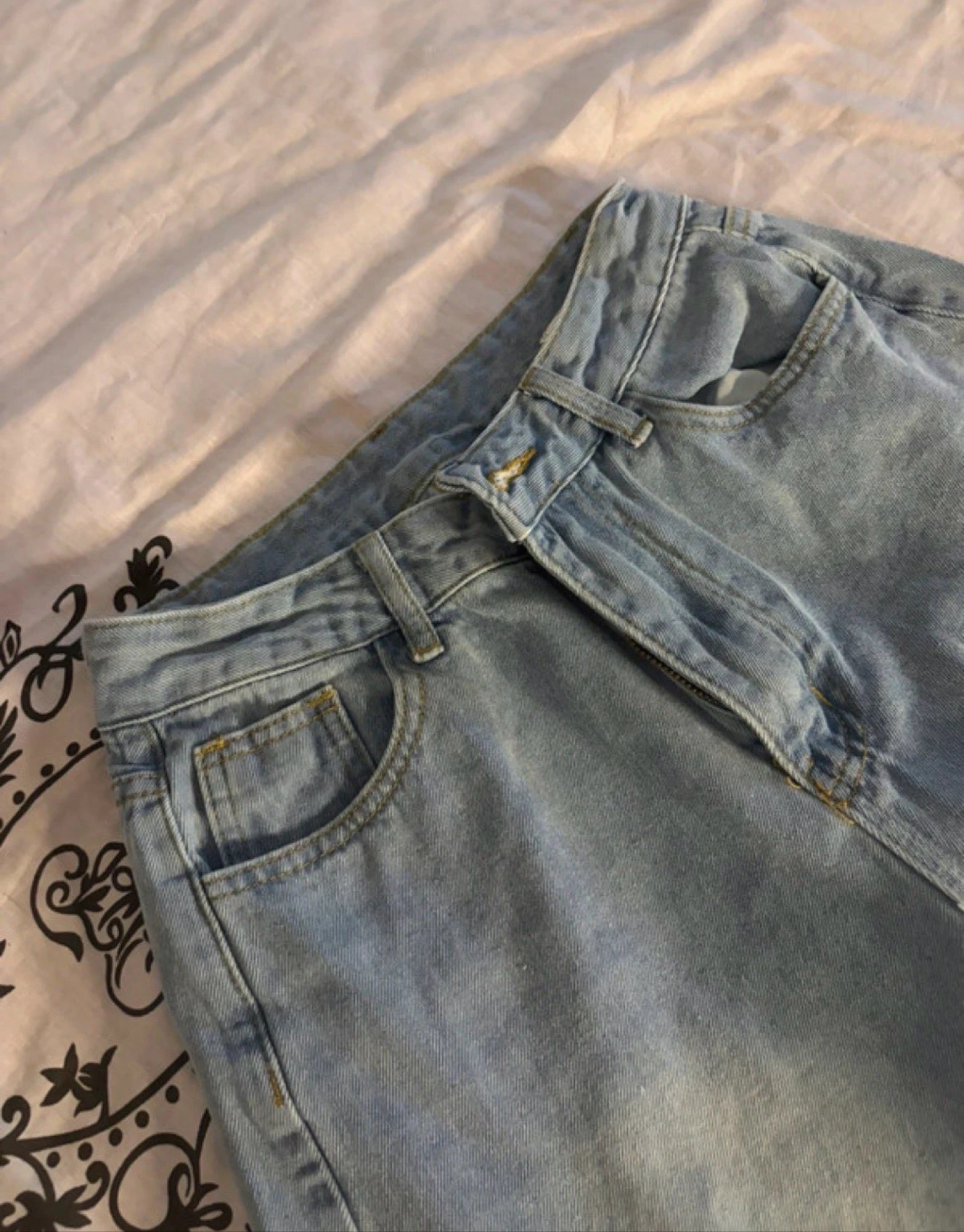 Light blue high-waisted wide-leg jeans – photo 3